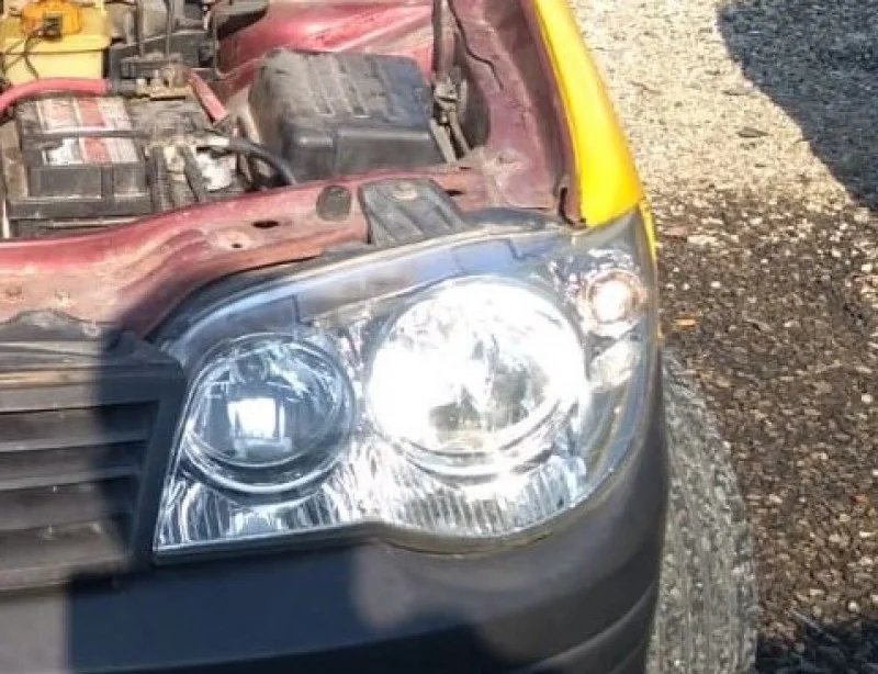 2011 model fiat albea 1.3 multijet euro 4 çıkma sol far.