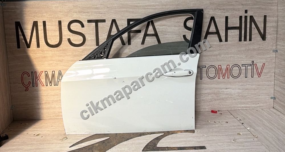 Bmw BMW 3 SERISI KAPI SOL ÖN DOLU - İlan No: 64811773