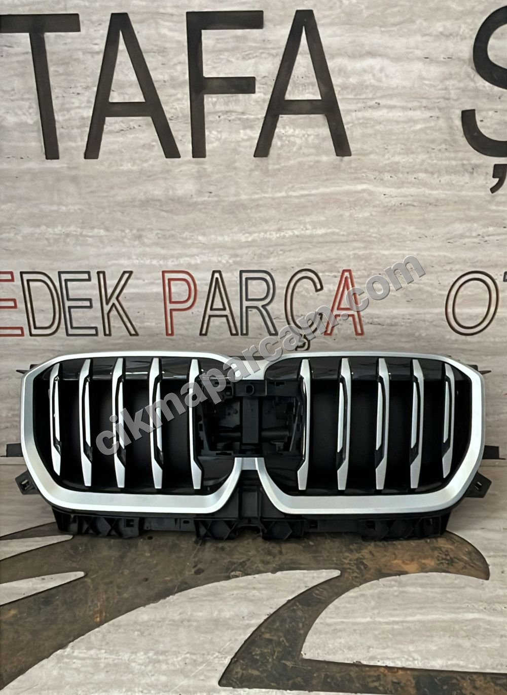 Bmw BMW İX1 U11 ELEKTİRİKLİ PANJUR VE MASKE  - İlan No: 75980949