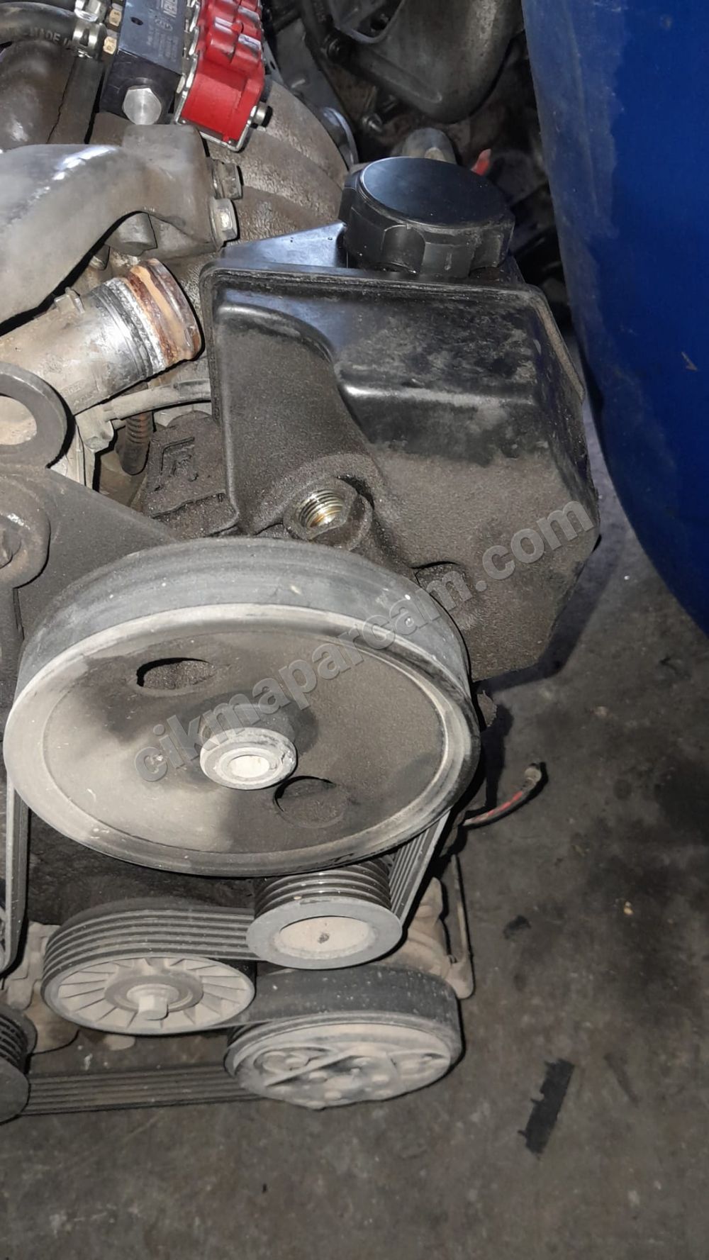 Renault RENAULT LAGUNA 1 safrane 2.0 16v DIREKSIYON POMPASI - İlan No: 69831352