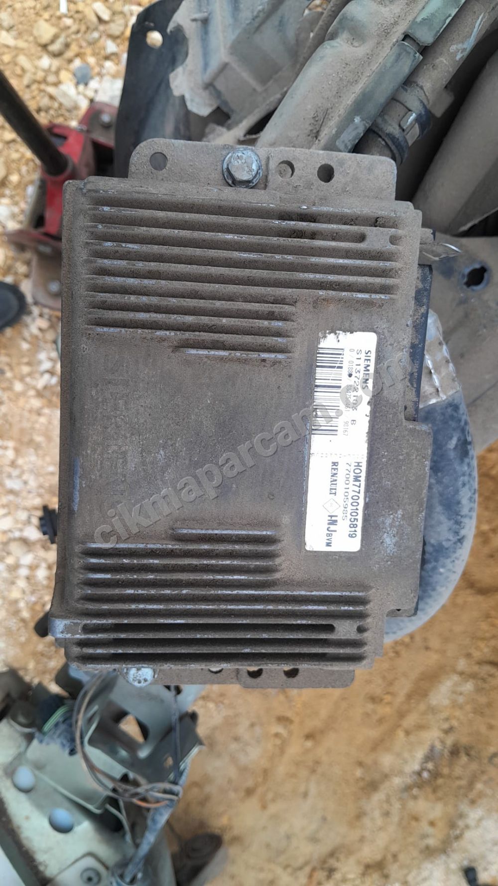 Renault RENAULT LAGUNA 1 MOTOR BEYNI 2.0 16v - İlan No: 87986366