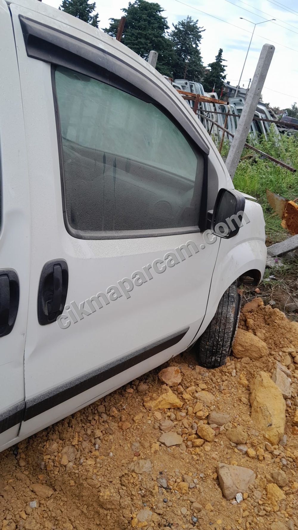 Fiat FIAT FIORINO KAPI - İlan No: 33702109