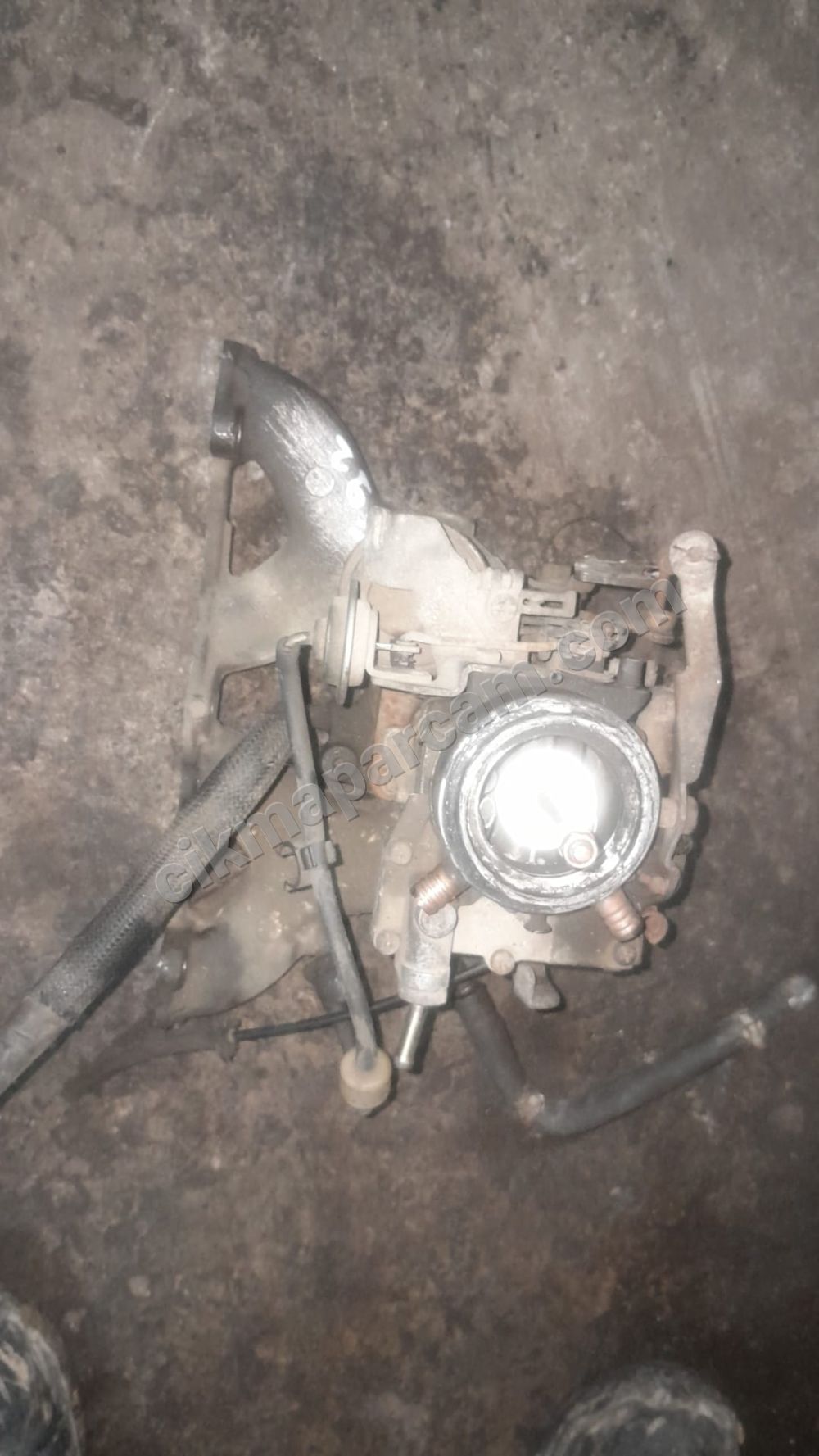 Toyota TOYOTA COROLLA KARBÜRATÖR - İlan No: 83413619