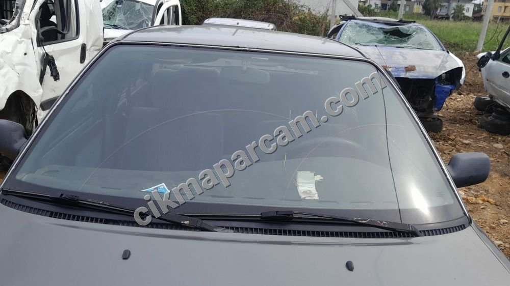 Toyota TOYOTA CORONA ÖN CAM - İlan No: 22352364