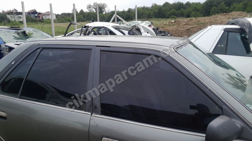 Toyota TOYOTA CORONA KAPI CAMLARI - İlan No: 87420524
