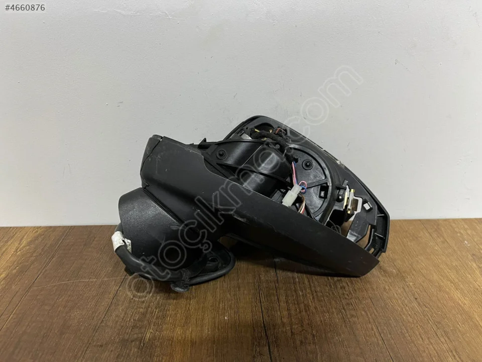 AUDİ A3 SOL AYNA ORJİNAL 8V1857409S 9B9