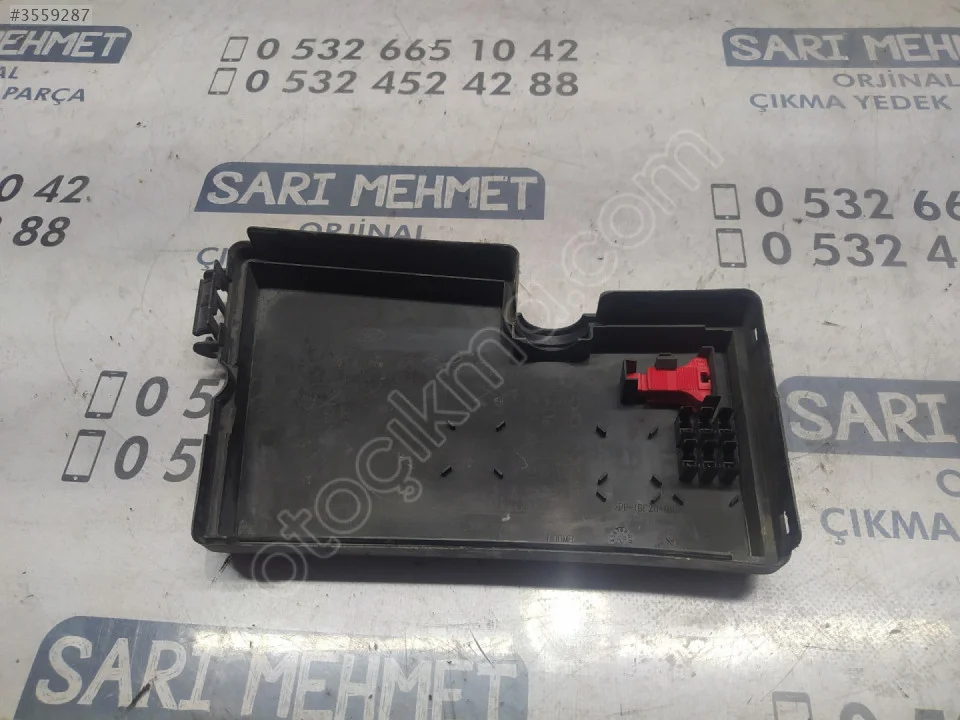 ÇIKMA FORD FOCUS 2 C-MAX SİGORTA KUTUSU ÜST KAPAĞI