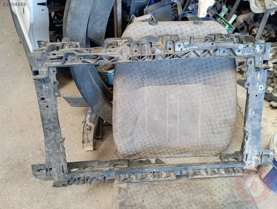 FORD COURİER ÖN PANEL..JT76 8B041CA