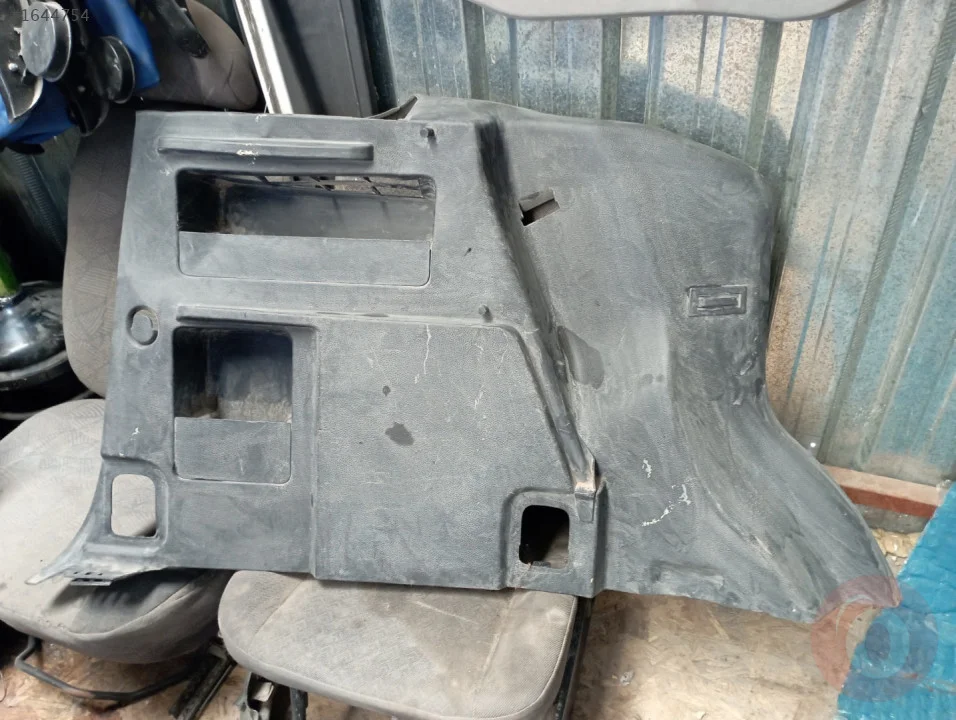 FORD COURİER SAĞ BAĞAJ TRİMİ.ET76-K3103-A